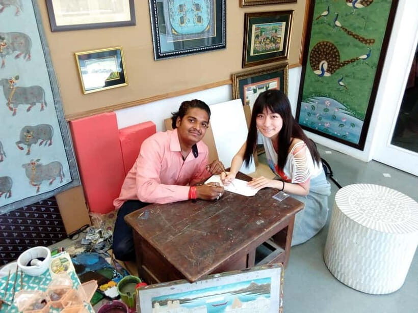Udaipur: Traditional Miniature Painting Class - Who should book this Udaipur miniature painting class?
