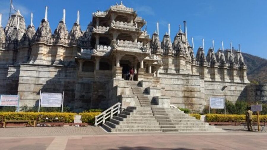 Udaipur: Transfer to Jodhpur via Ranakpur & Kumbhalgarh Fort - Who Should Book This Transfer (And Who Might Want to Think Twice)