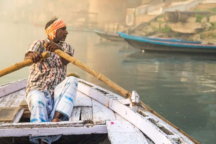 Varanasi: 3-Hour Evening Aarti Tour and Boat Ride - The Boat Ride: Sunset Views and Real Ceremonies On the Move