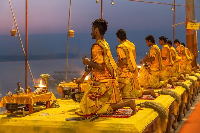 Varanasi Boat Ride and Ancient Temples Day Tour with Breakfast - Breakfast Timing: Vegetarian Meal, But Not the First Thing