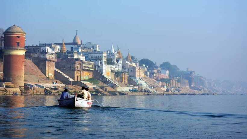 Varanasi: City Highlights of the Day Tour & Ganges Dirfting - Breakfast time before the old city lanes