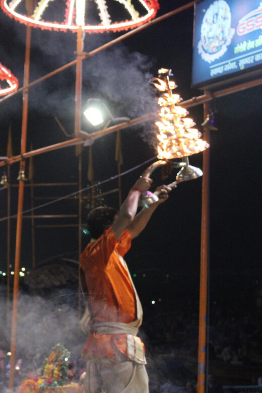 Varanasi: Ganga Arti Evening Light Ceremony on the Main Ghat - Key highlights worth your attention