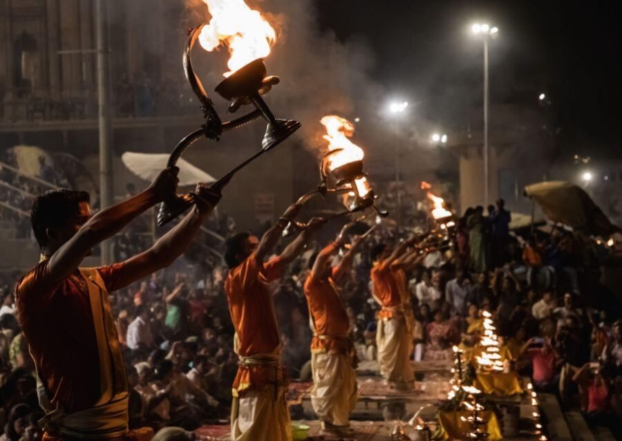 Varanasi: Mysticism Tour with Boat Ride & Ganga Aarti - Dashashwamedh Ghat: Older, Holier, and Easier to Appreciate With a Story