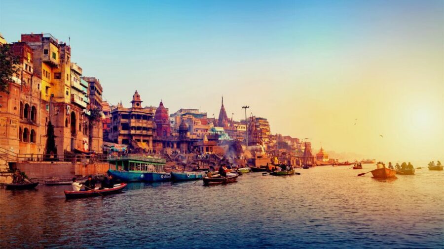 Varanasi: Night Boat Ride, Aarti Ceremony and Dinner - Dinner after the ceremony: what’s included and what it feels like