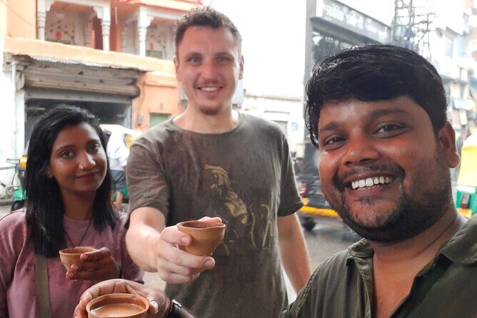 Varanasi old City and Street Tour 3 Hour - Stop 4: Shri Vishalakshi Mata Shaktipeeth Temple, Kashi