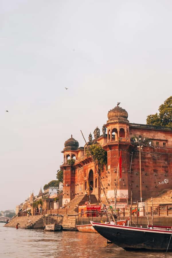 Varanasi: Sunrise walking tour with Chai & Arti Ceremony - Walking Comfort and What to Bring