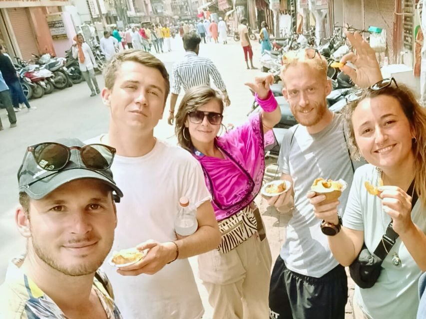 Varanasi Walking Tour with Local Snacks - Respect and photo etiquette: learning when not to shoot