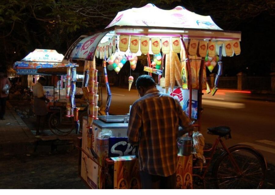 Vibrant Markets of Kochi (2 Hours Guided Walking Tour) - Old Market Cafes and Artsy Eateries: Where to Refuel Without Losing the Mood