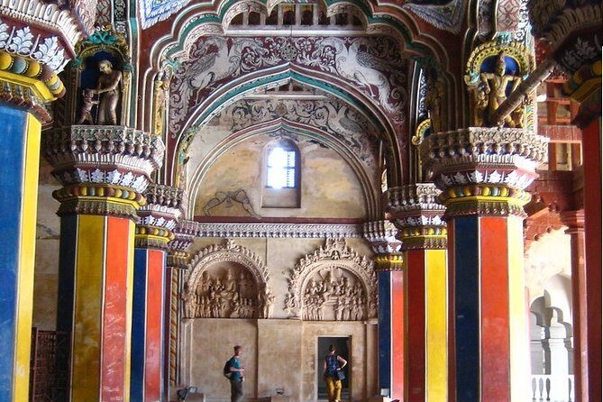 Visit Brihadeeswara Temple, Saraswati Library, Palace And Gallery In Thanjavur - Stop 1: Brihadeeswara Temple and the Chola Power That Still Reads in Stone