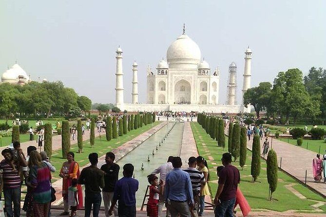 Visit Rajasthan Popular Places With Taj Mahal - Meeting at IGI Airport Terminal 2 at 7:00am