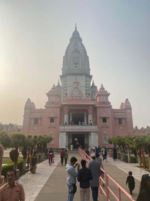Visit the 3 largest temples in Benares - Stop 1: Sankat Mochan Hanuman Mandir and the idea of power