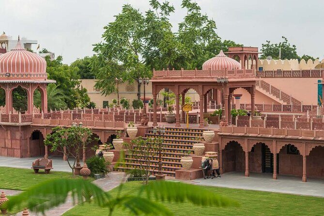 Visit to Chokhi Dhani multi cuisine dinner with transfers - Crowds can make or break the vibe