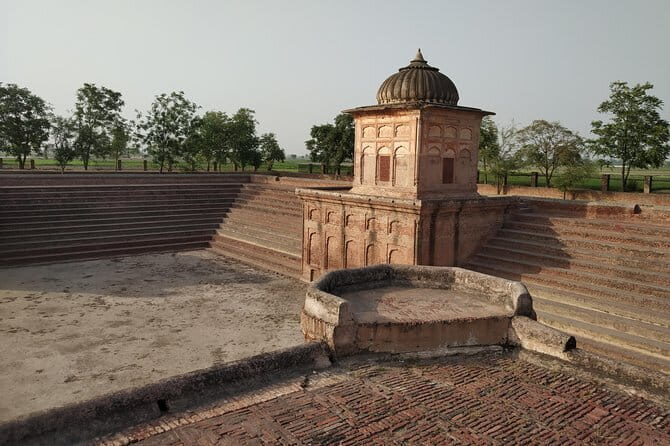 Wagah Border Flag Retreat Ceremony - Punjab State War Heroes Memorial & Museum: Context Without the Lecture Tone