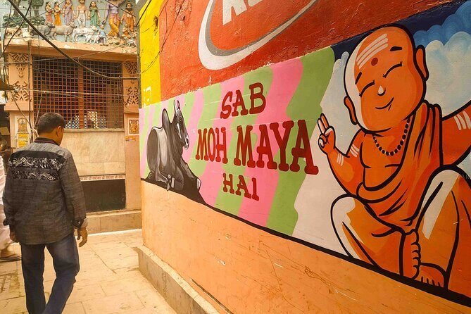 Walking Tour - Tulsi Ghat: A Crucial Devotional Stop with Wrestling Connections