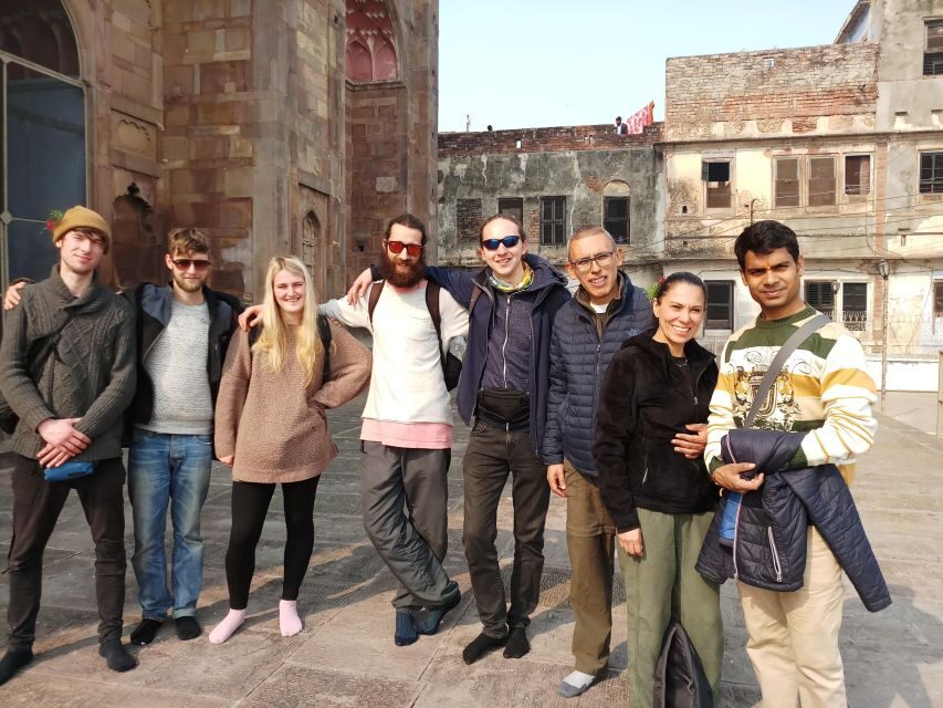Walking Tour in the old part of the city of Varanasi - The Giant Mosque Built After a Vishnu Temple Was Demolished
