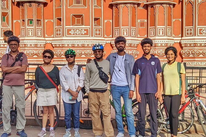Walking Tour Jaipur India - City Palace of Jaipur: Mughal and Rajput Power in One Complex