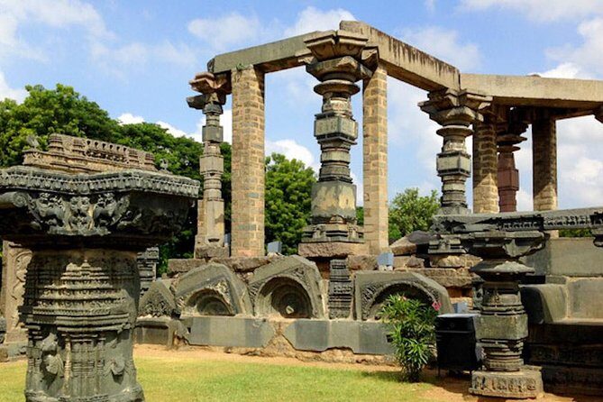 World heritage Ramappa temple & Kohinoor diamond tour from Hyderabad by car - Thousand Pillar Temple: three shrines and classic Kakatiya form