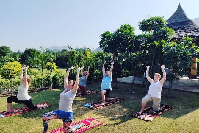 Yoga class in Delhi - Timing in Delhi: know the day window and weather risk
